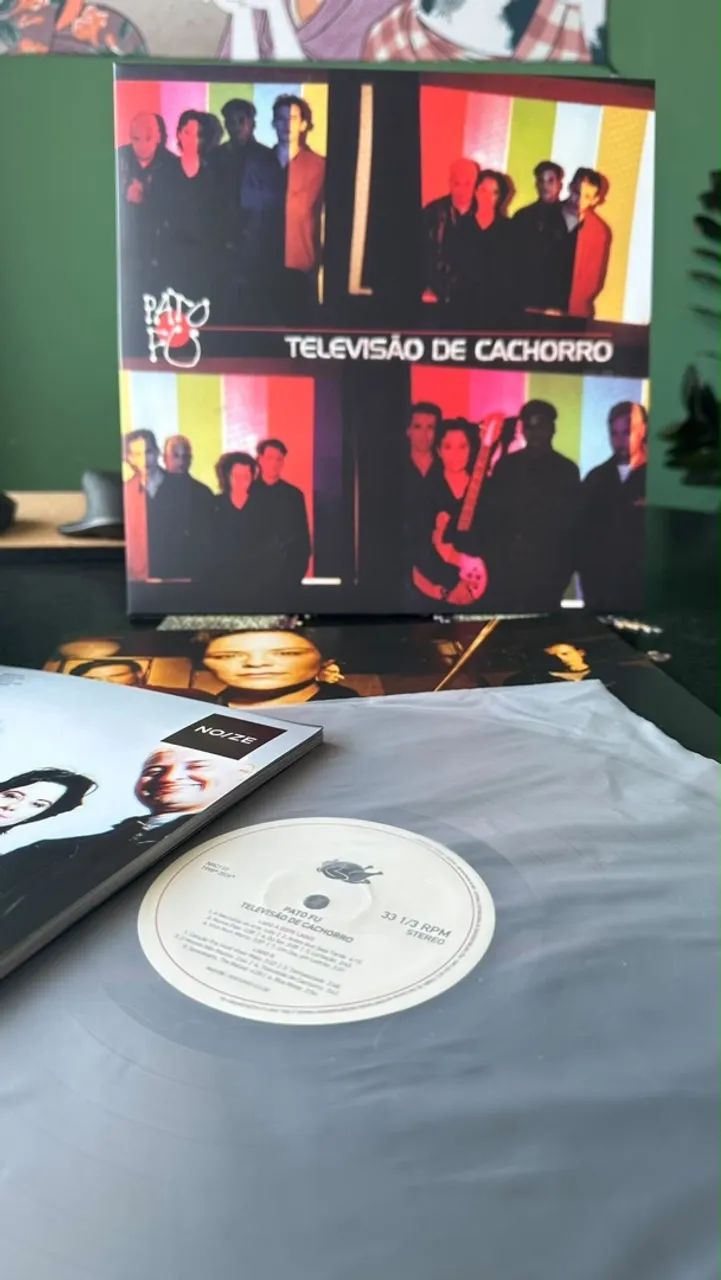LP Pato Fu - Televisão de Cachorro  - Foto 3