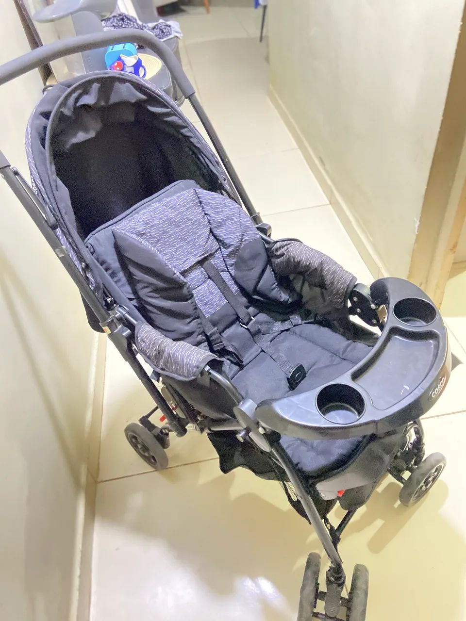 Carrinho de bebê Cosco