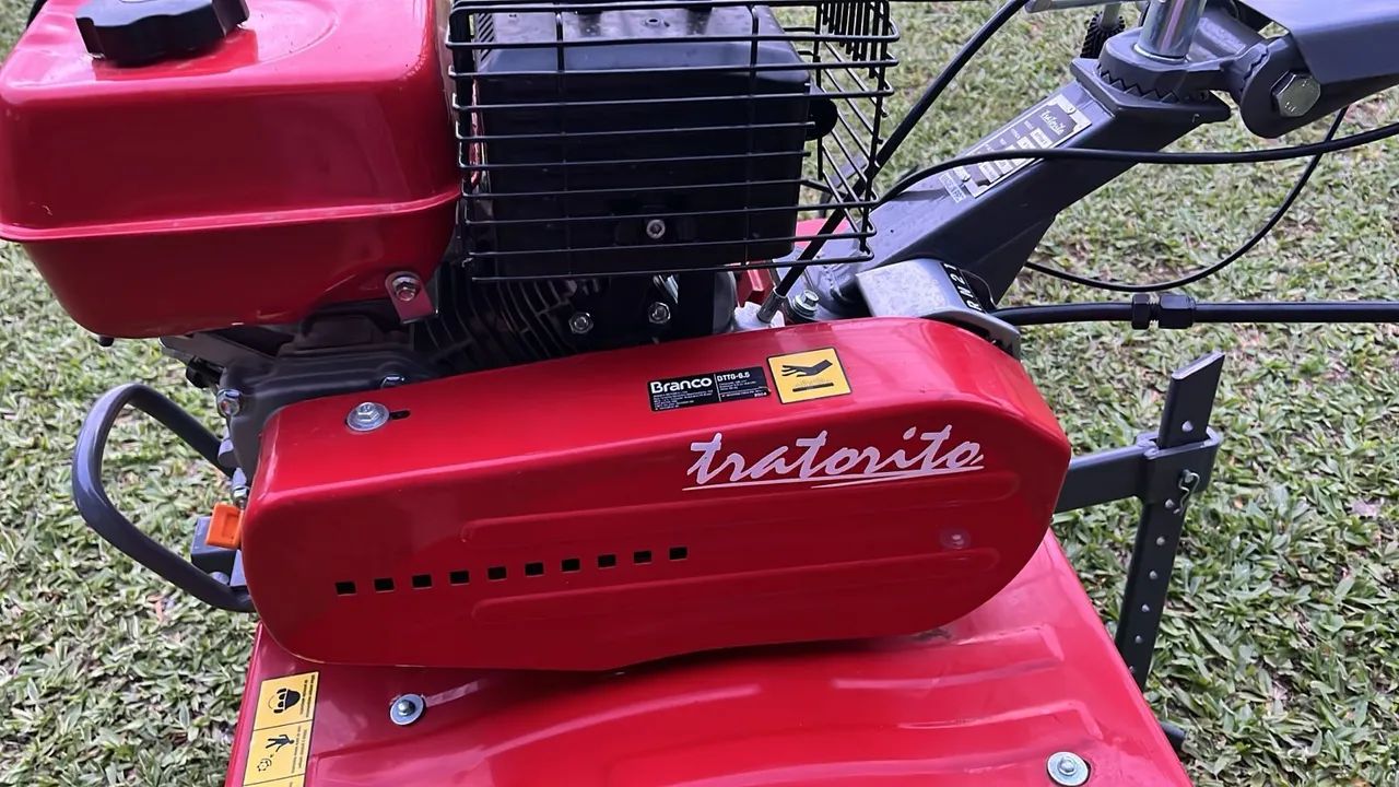 Tratorito - Multiculvadora 