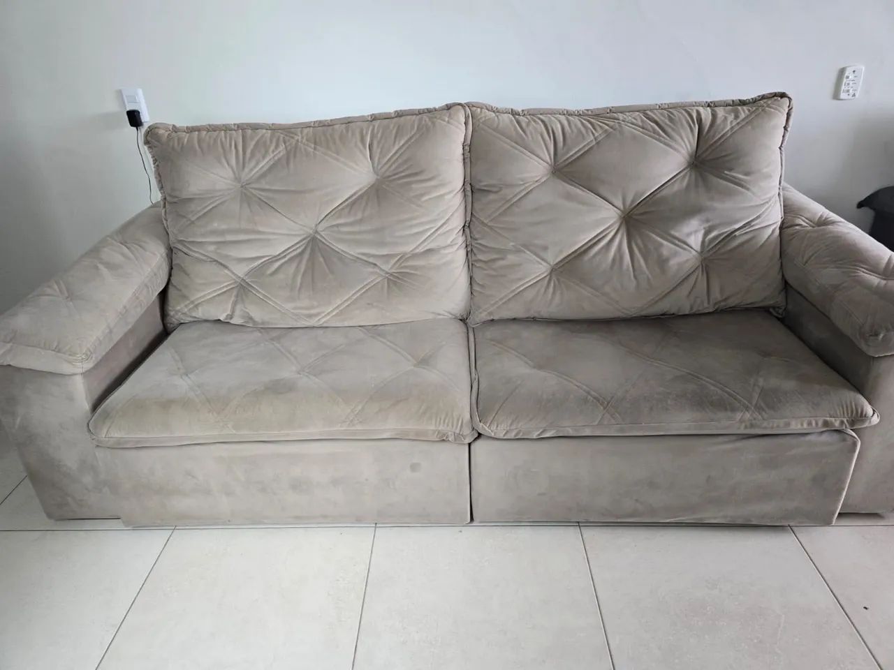 Vendo sofá bege grande  - Foto 5