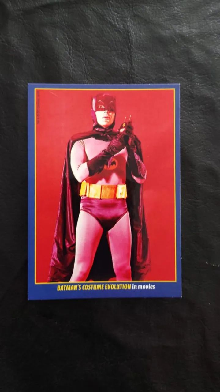 Batman 80 anos - figurinhas e cards - Foto 4