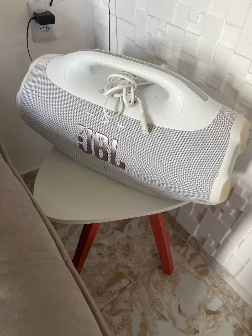Bombox4