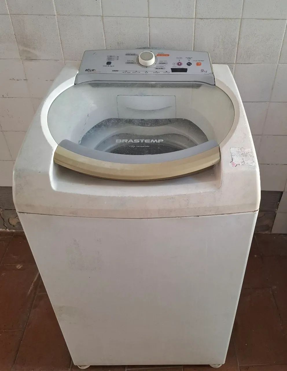 Máquina de lavar roupas Brastemp possui cestinho para roupas íntimas  - Foto 4