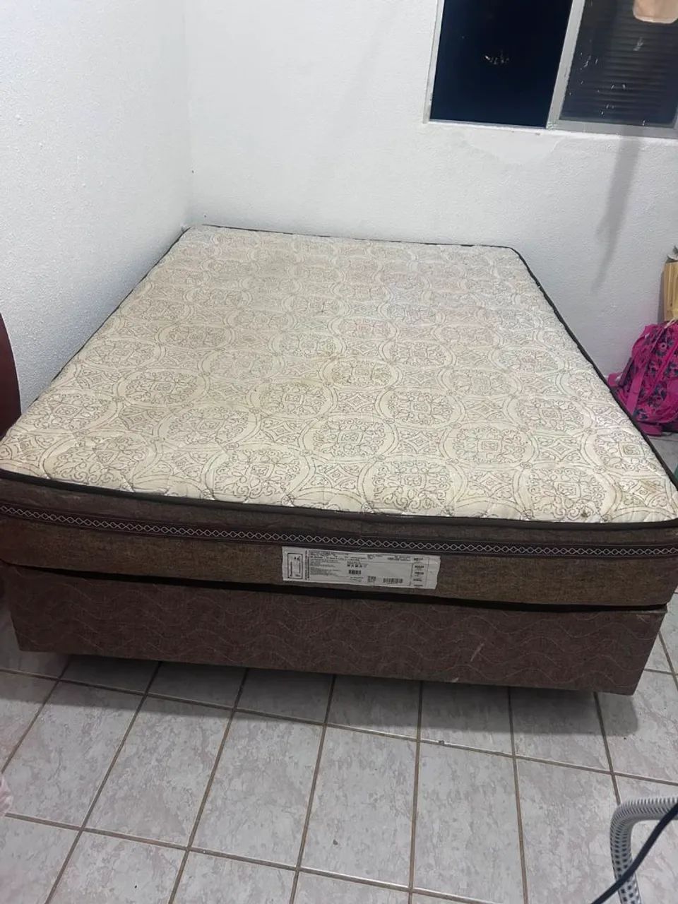 Cama box casal