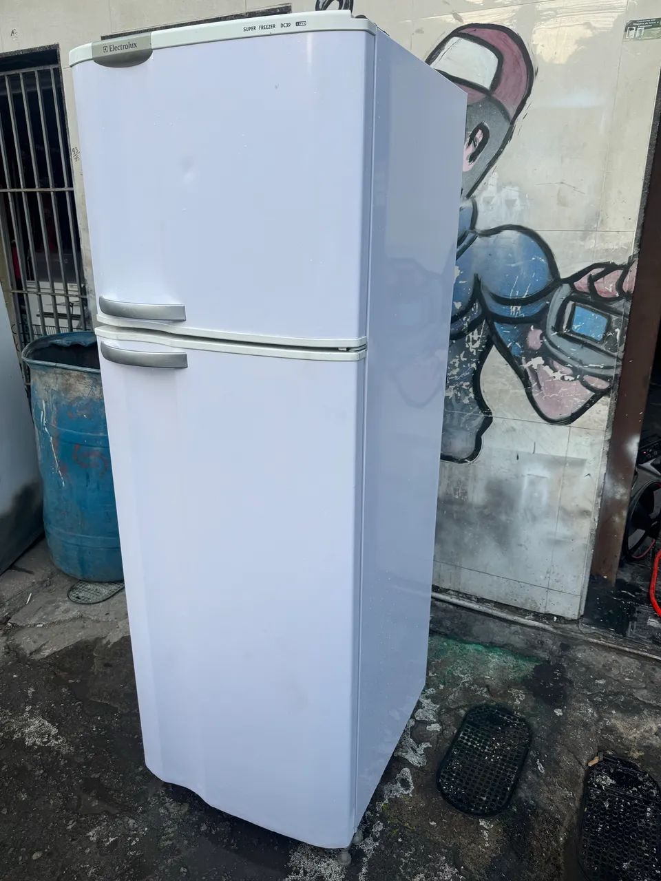 Vendo Geladeira Electrolux Duplex R$ 900 - Foto 3