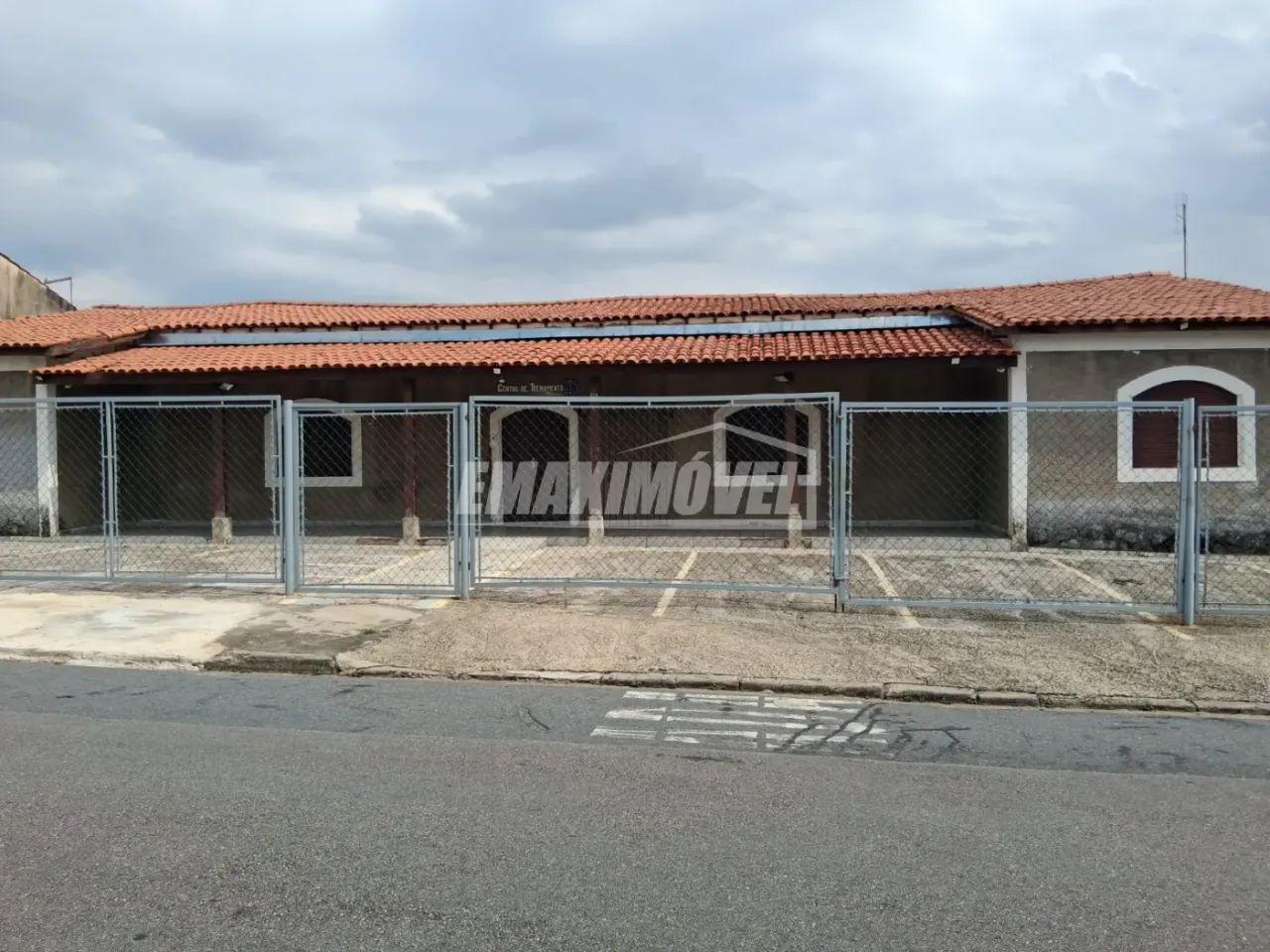 Salão Comercial à Venda no Jardim Leocádia ? Sorocaba/SP