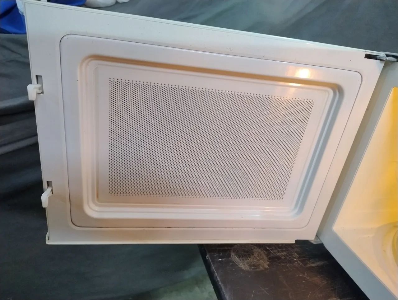 Microondas Eletrolux 31Litros  - Foto 3