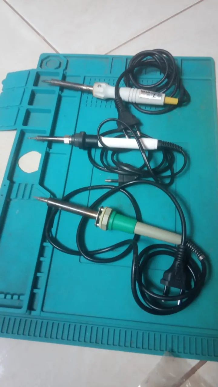 Ferros De Solda 220V Usados  + Insumos etc