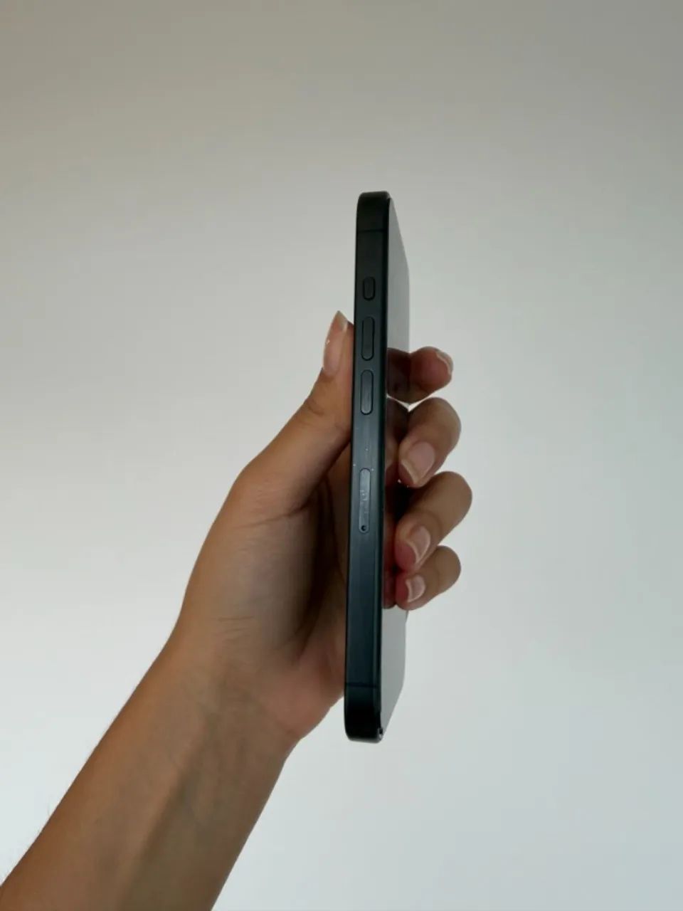 IPHONE 15 PRO - Foto 4