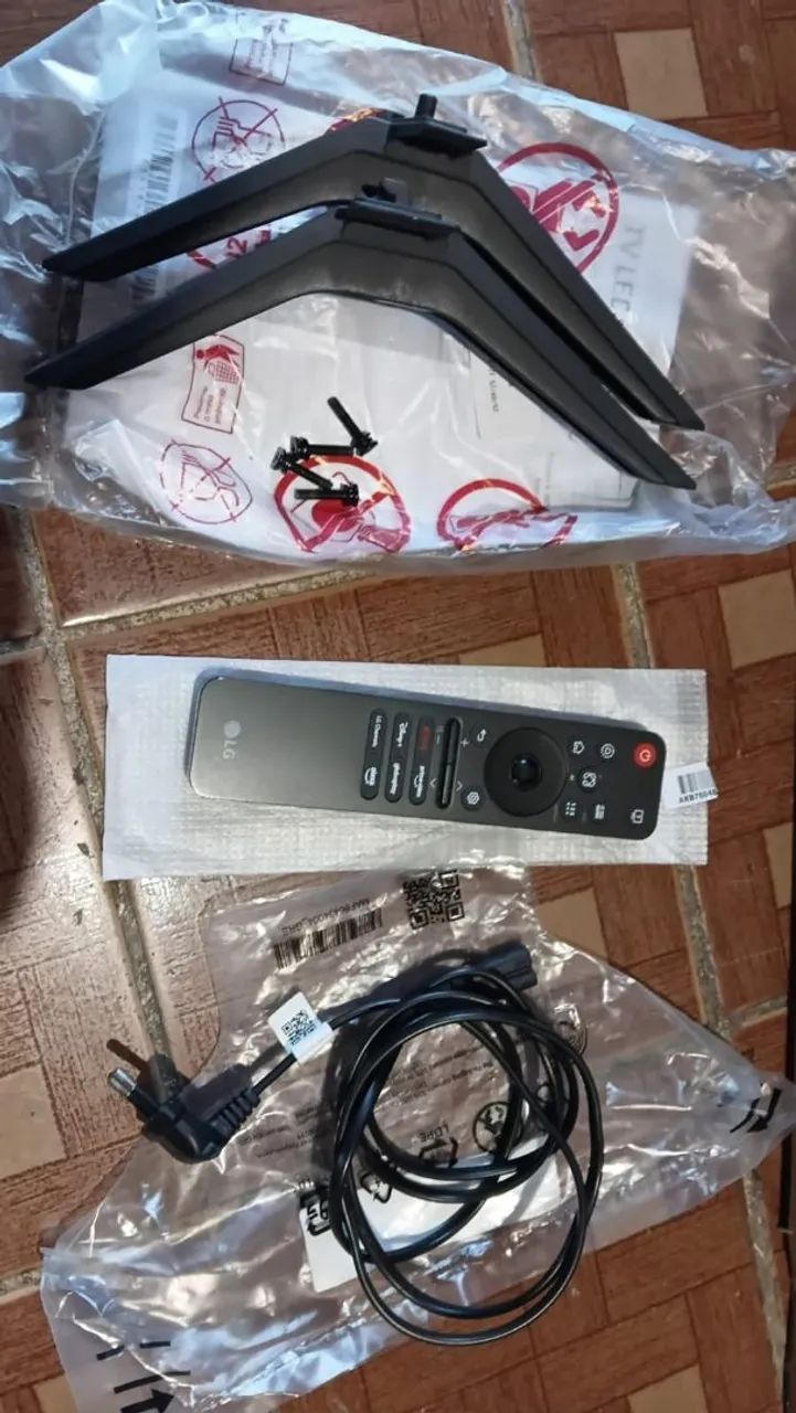 Vendo tv lg 55 polegadas ua8550 zerada sem nenhum detalhe. - Foto 3