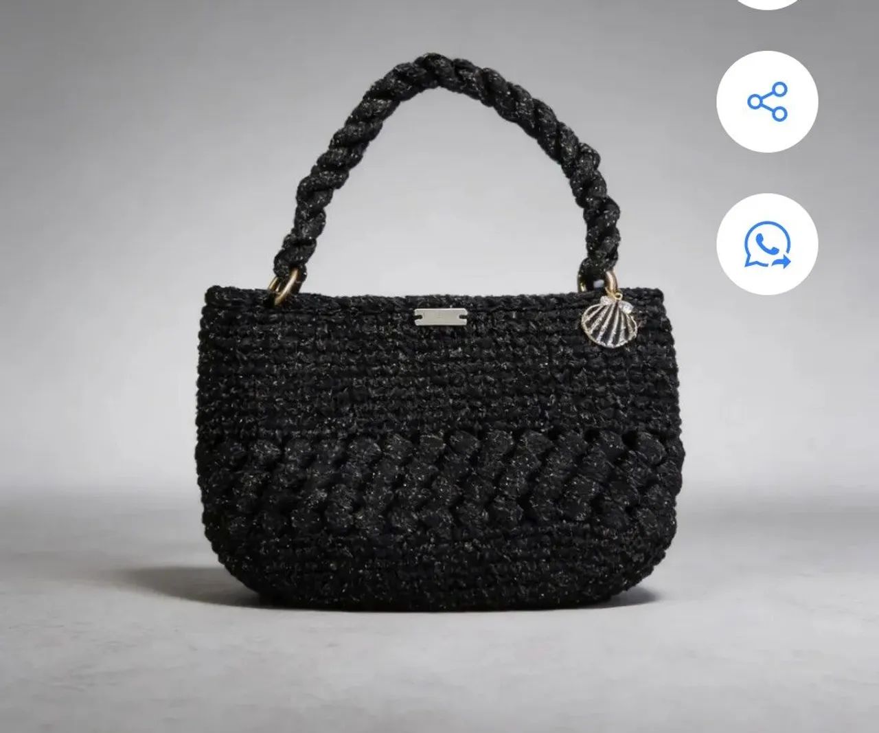 Bolsa artesanal de crochê de luxo exclusiva preta dourada  - Foto 4
