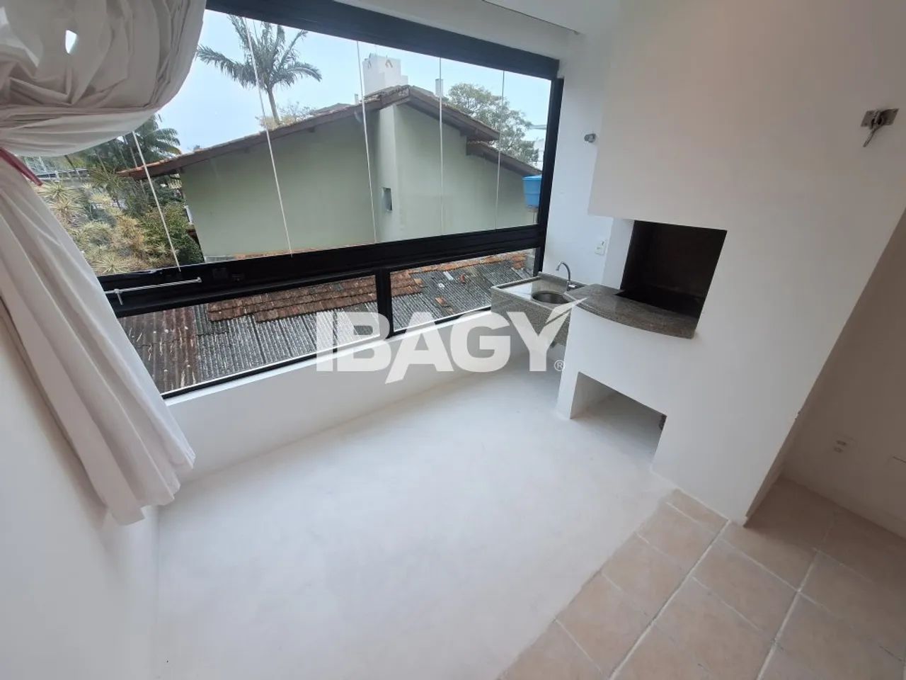 Excelente Apartamento 2 dormitório(s) em Lagoa da Conceição - Florianópolis - Foto 4