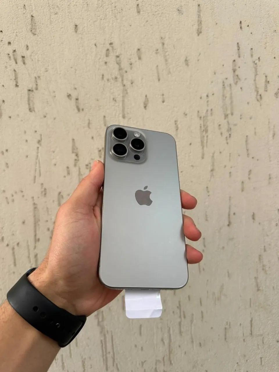 iPhone 15 Pro Max - Foto 2