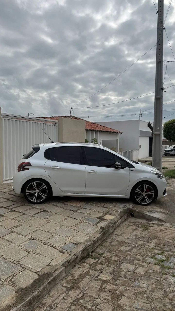 Peugeot 208 2018