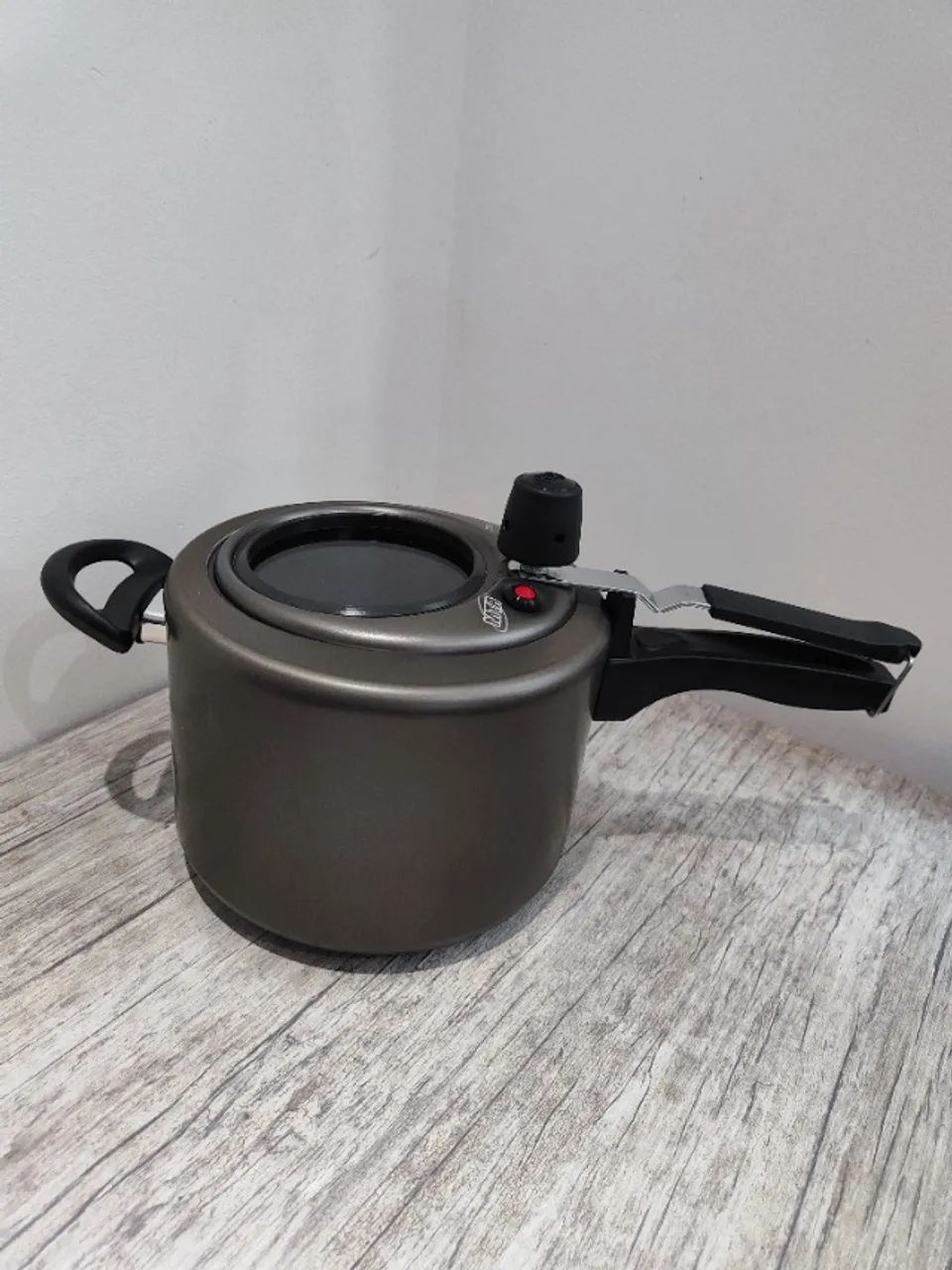 PENELA DE PRESSÃO COM VISOR - Foto 2