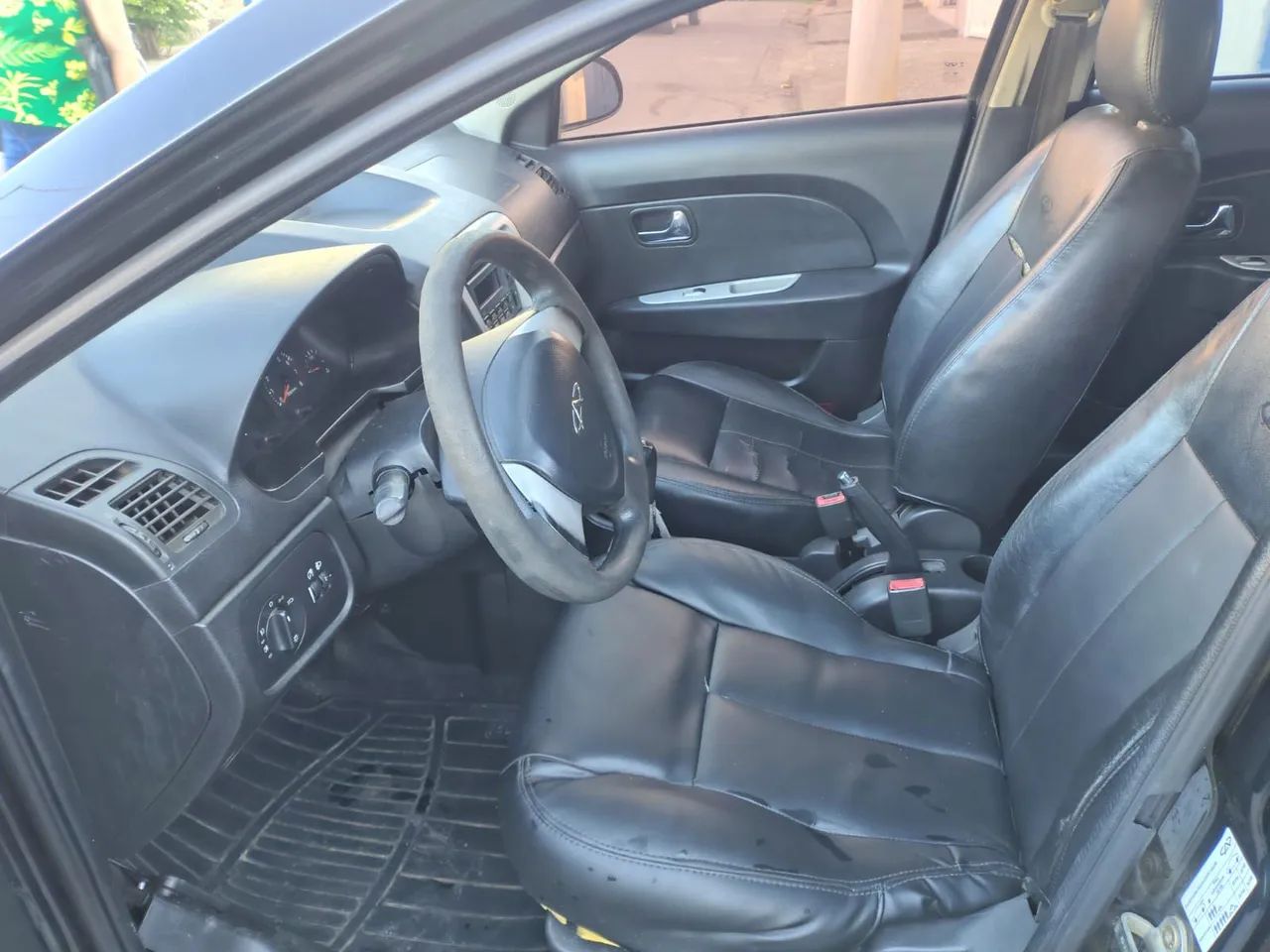 Chery Celer Hatch 1.5 16V Flex 5P 2015 - Foto 2