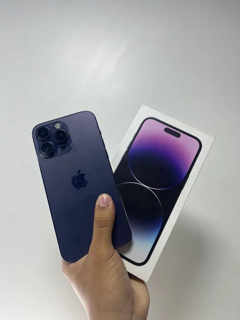 14 Pro Max 