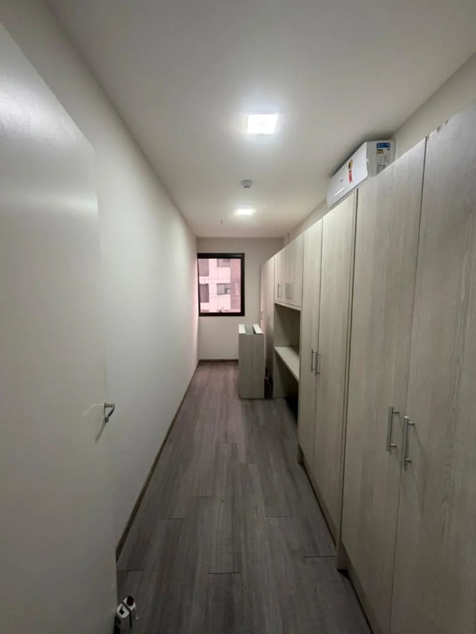 SALA COMERCIAL MODERNA NO JM 600 - CENTRO DE ARUJÁ - Foto 3