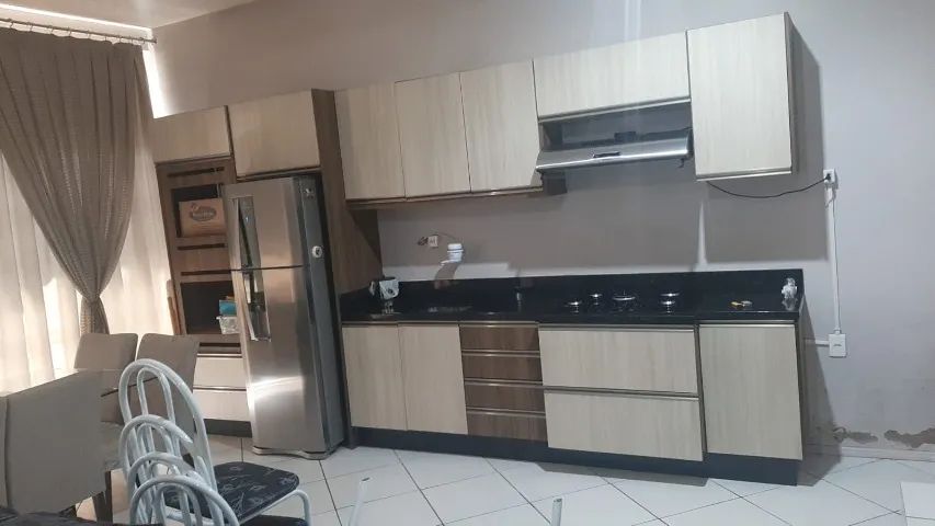 Cozinha completa com fogão, sugar e pedra. Estado de nova