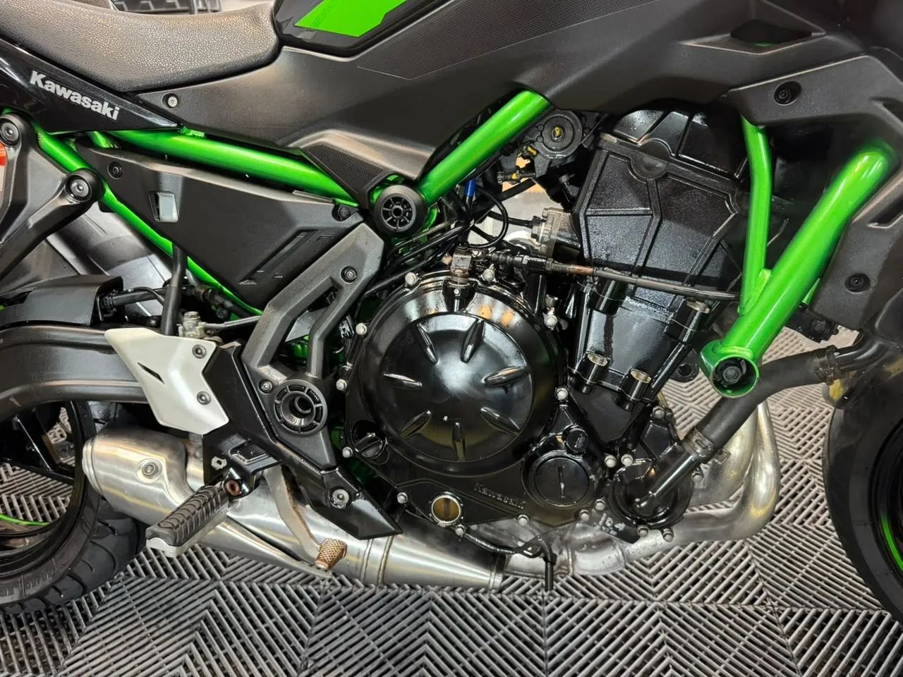 Kawasaki Z650  - Foto 4