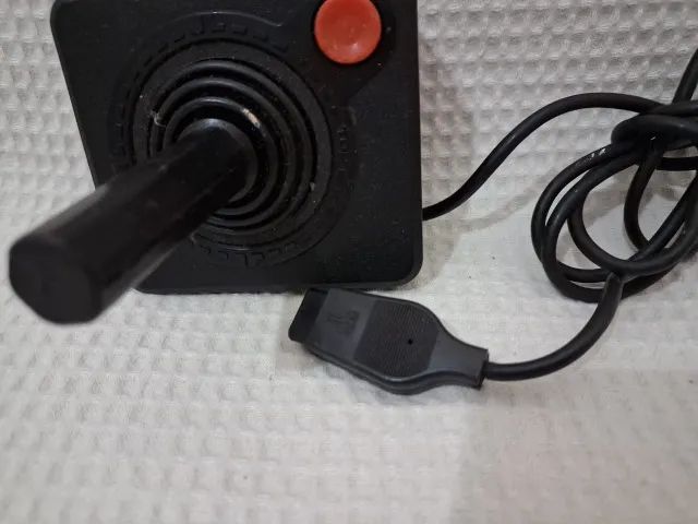 controle atari lacrado de fabrica - Foto 3