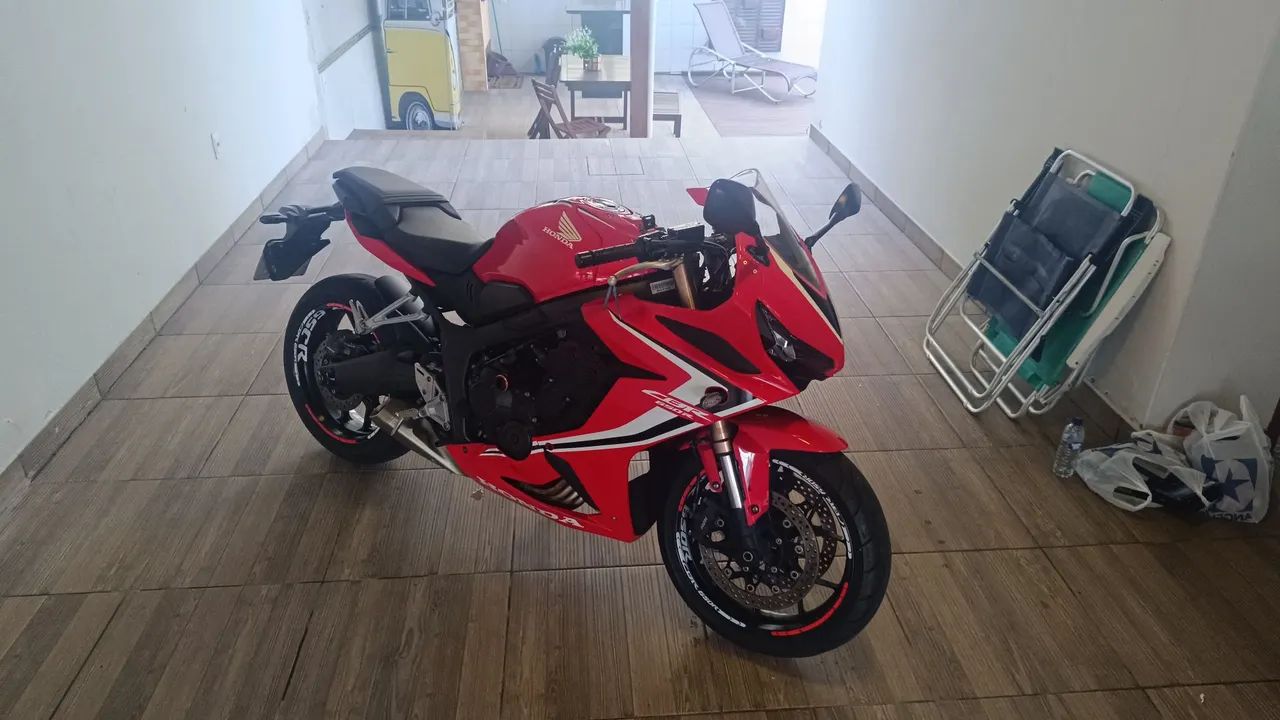Raríssima CBR 650R 2020 - Foto 5