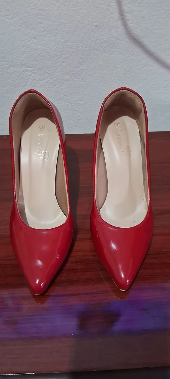 Scarpin vermelho n° 34