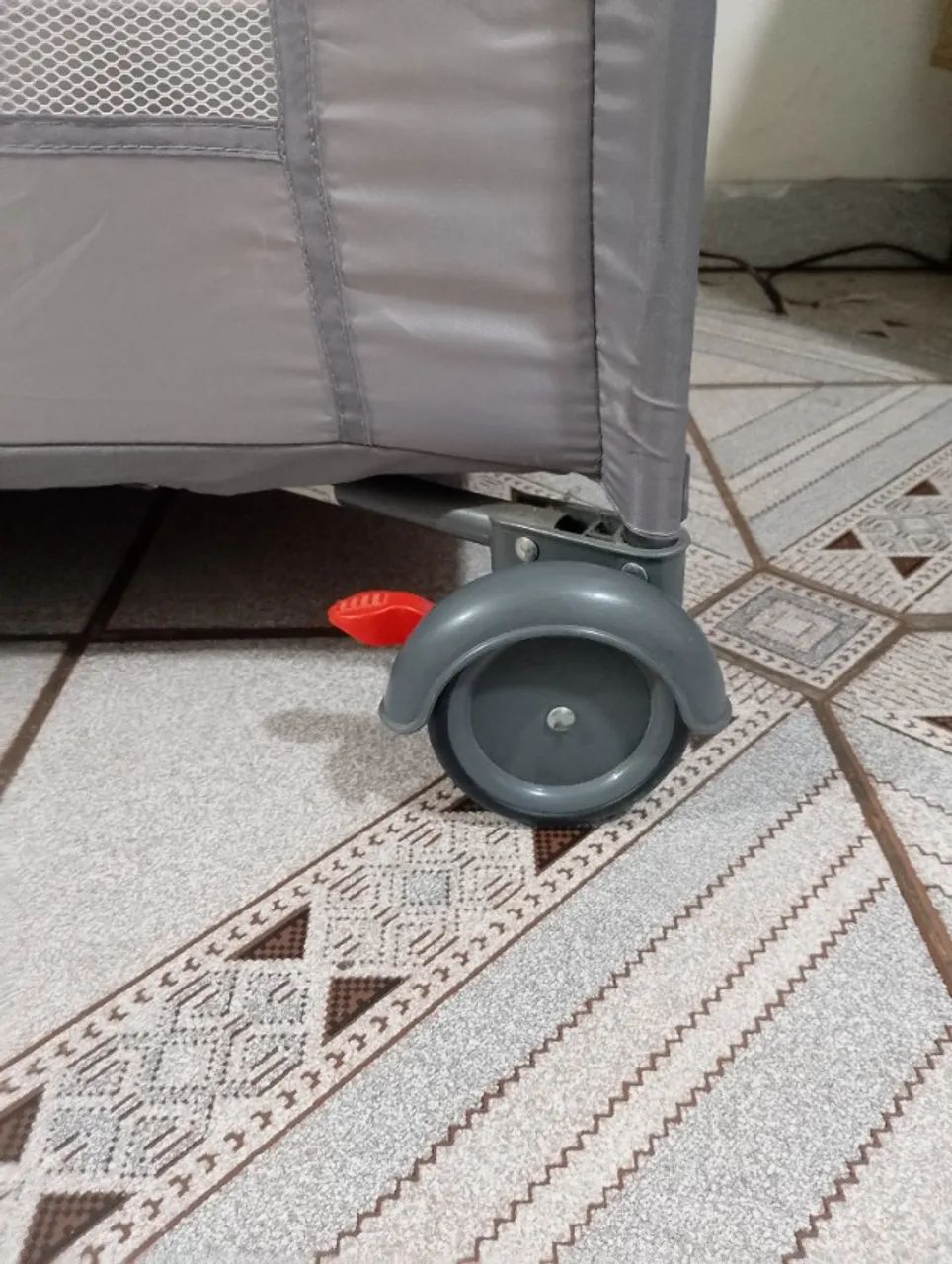 Berço camping e chiqueirinho  - Foto 2