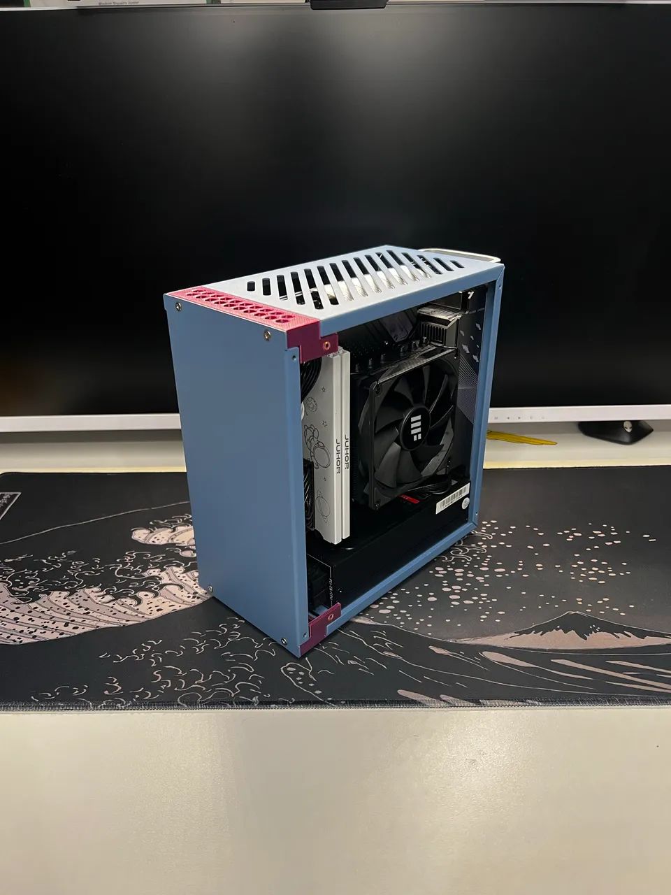 Pc gamer Ryzen 7 9700x + RX 9060 XT 16Gb  - Foto 5