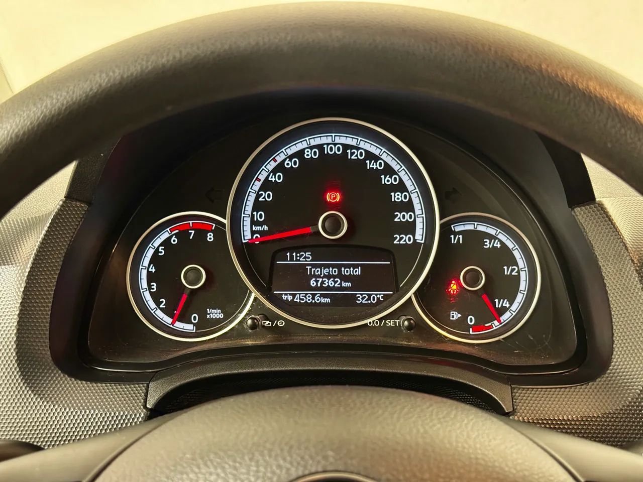 Volkswagen Up! Extreme 1.0 TSI Total Flex 12V 5P 2020 - Foto 8