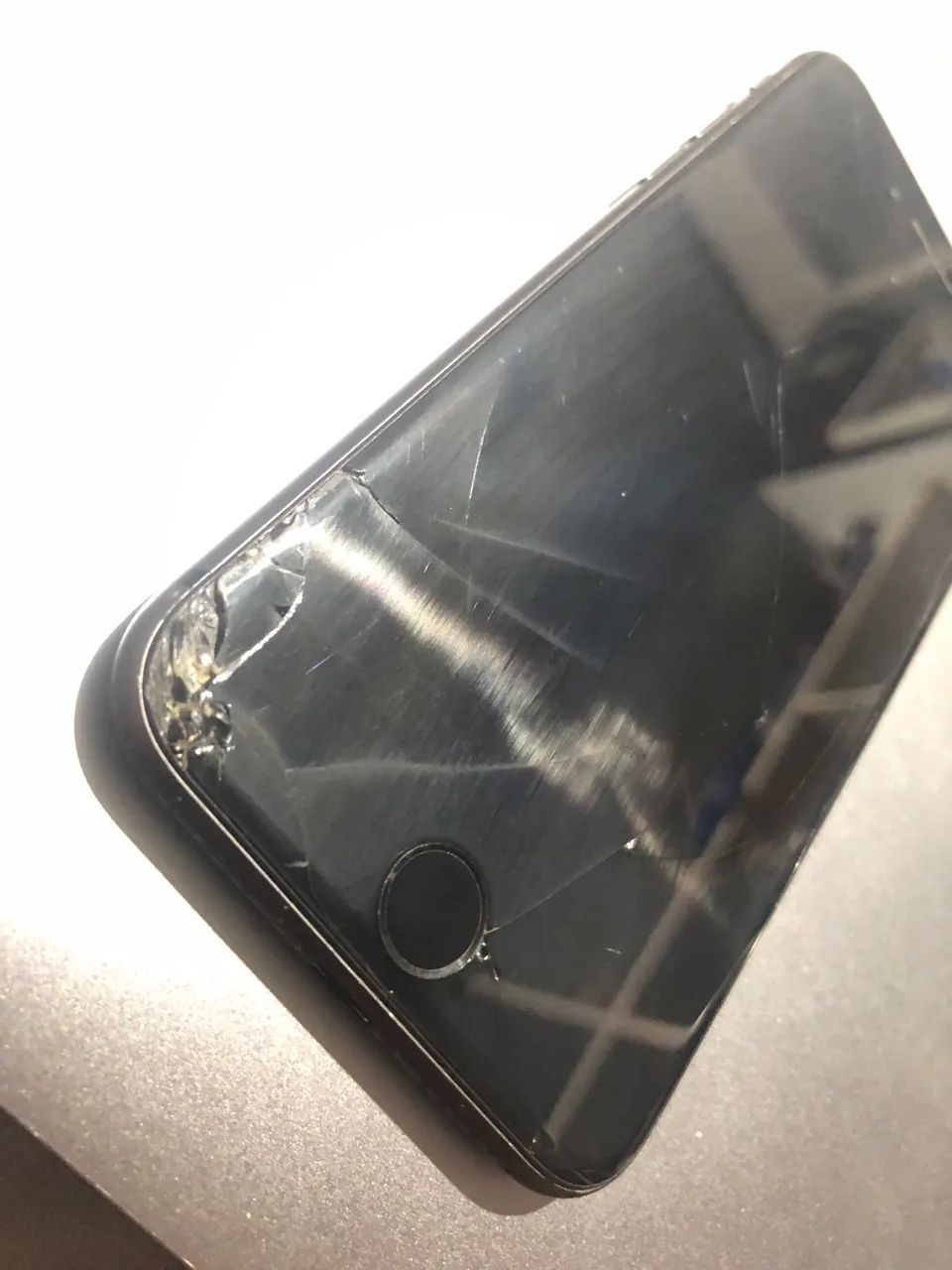 iPhone 8