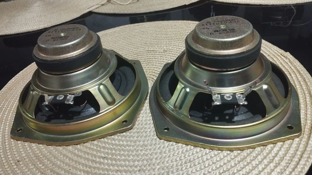 Par de Alto-Falantes da Pioneer 6 polegadas R$:80 Reais - Foto 2
