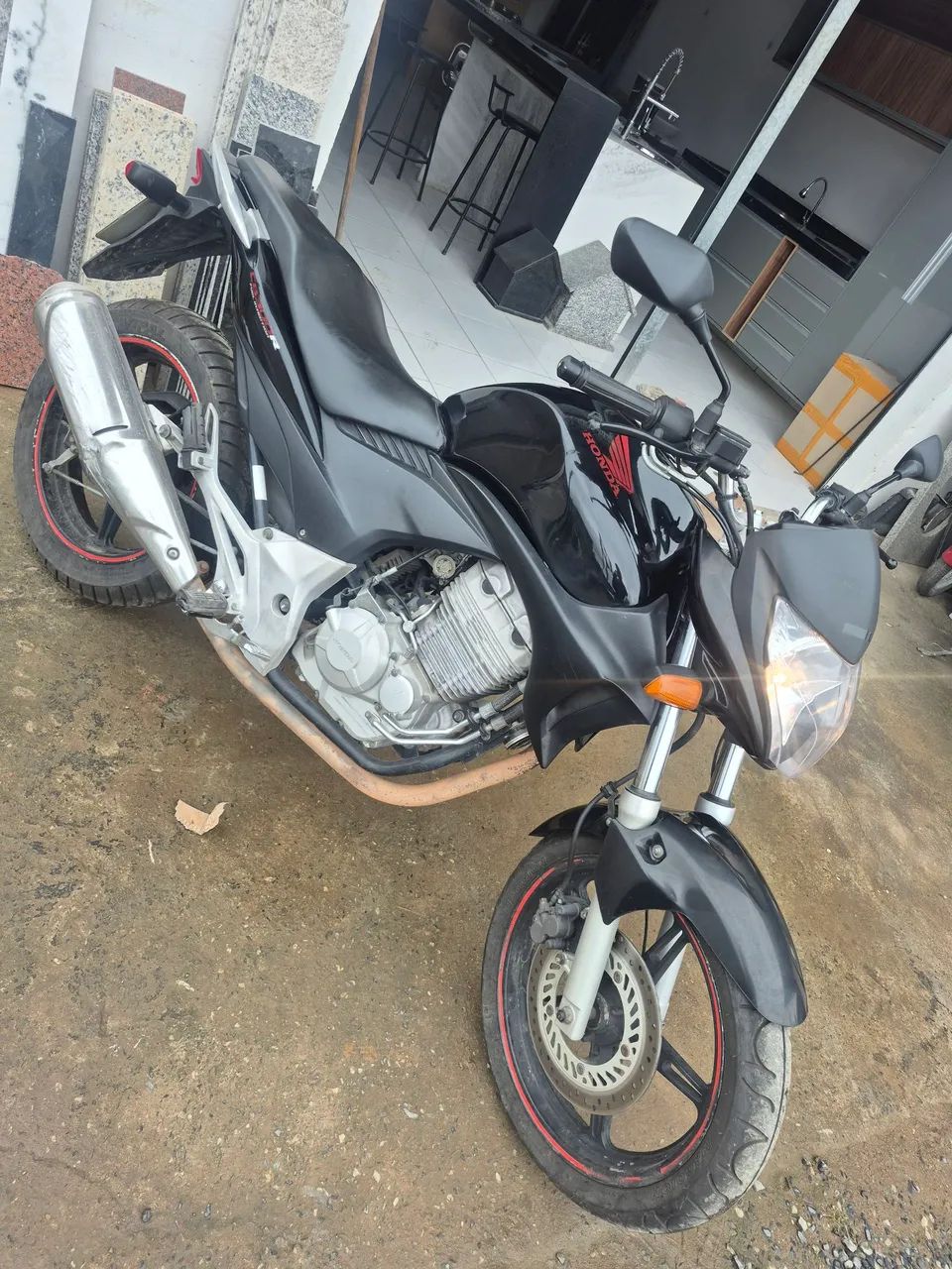 Cb300