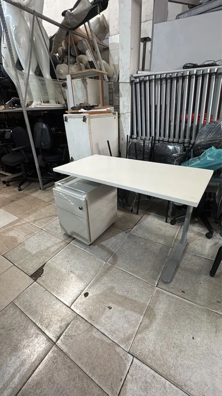 Mesa de escritório super nova - Foto 4