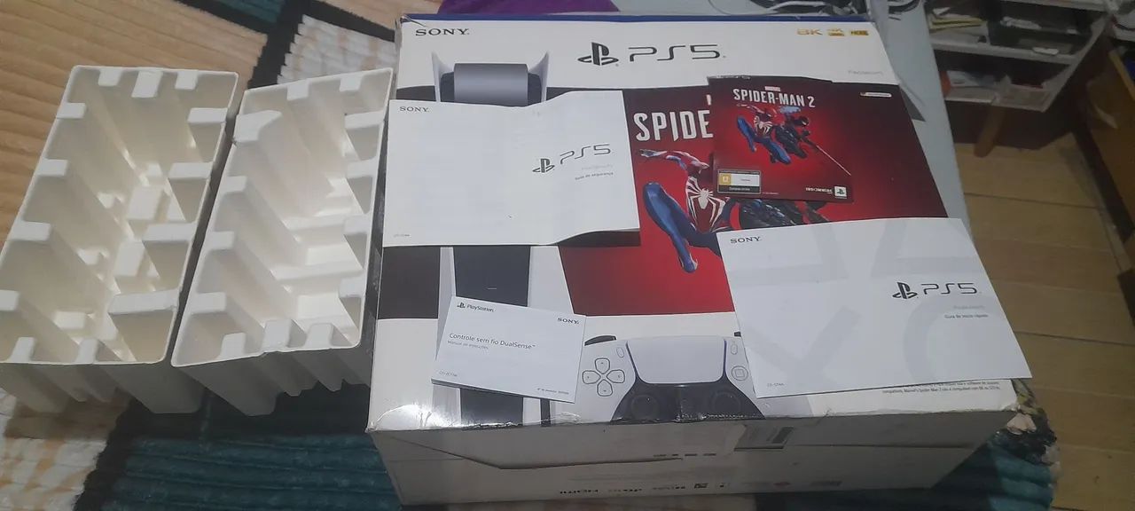 PlayStation 5 Fat com Leitor + 2 Controles + Jogos - Excelente Estado - Foto 2