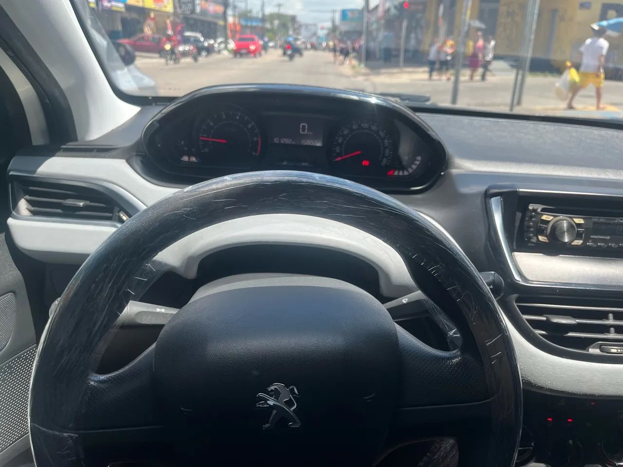 Peugeot 208 ACTIVE 1.5 8V FLEX 2014