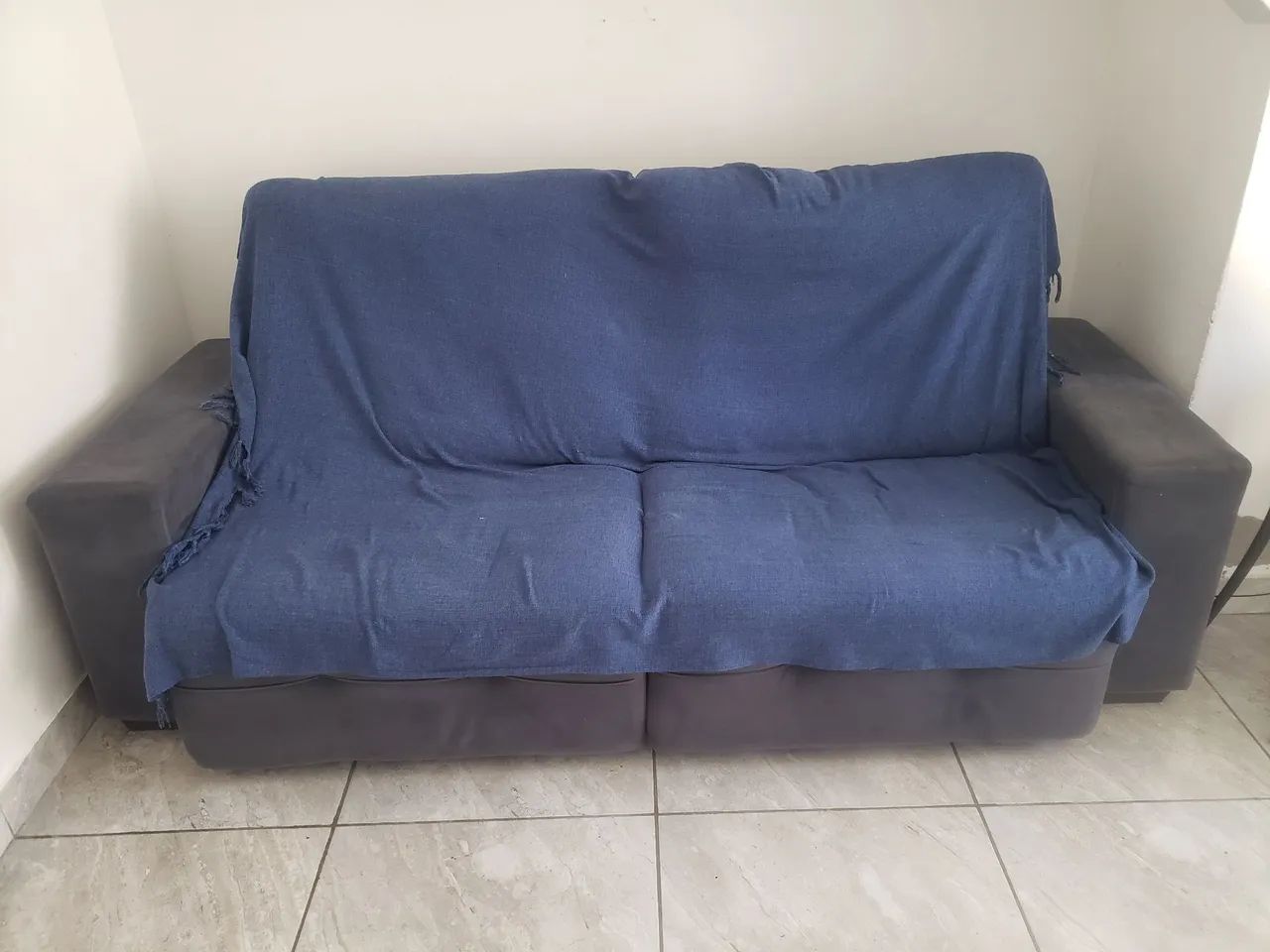 Sofá retratil