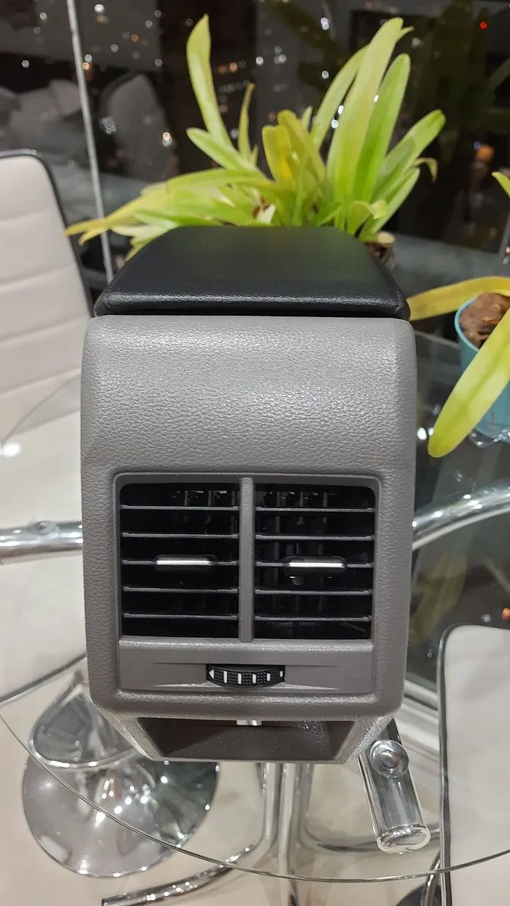 Apoio de braço original VW Virtus Polo - Foto 3