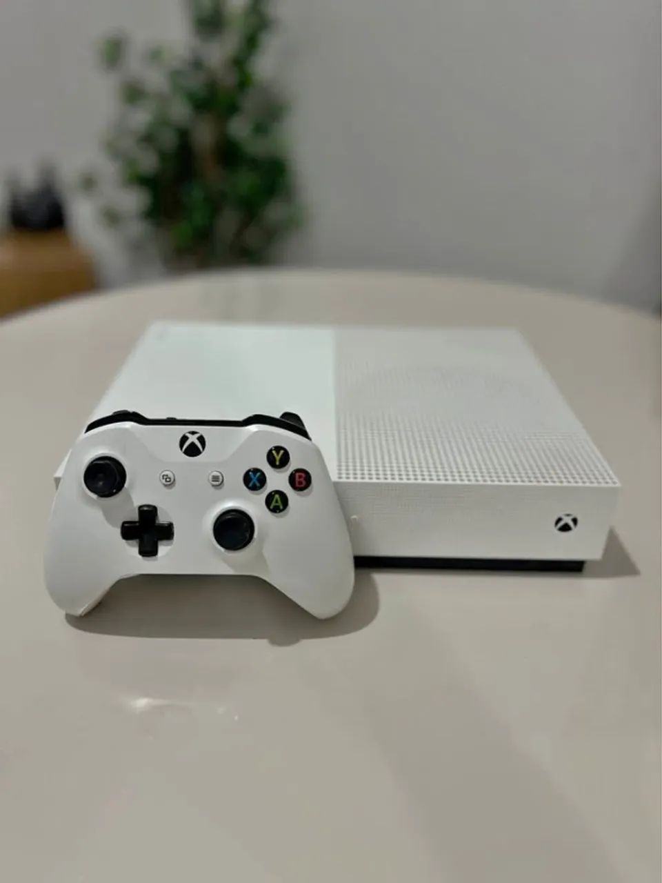 Xbox One S
