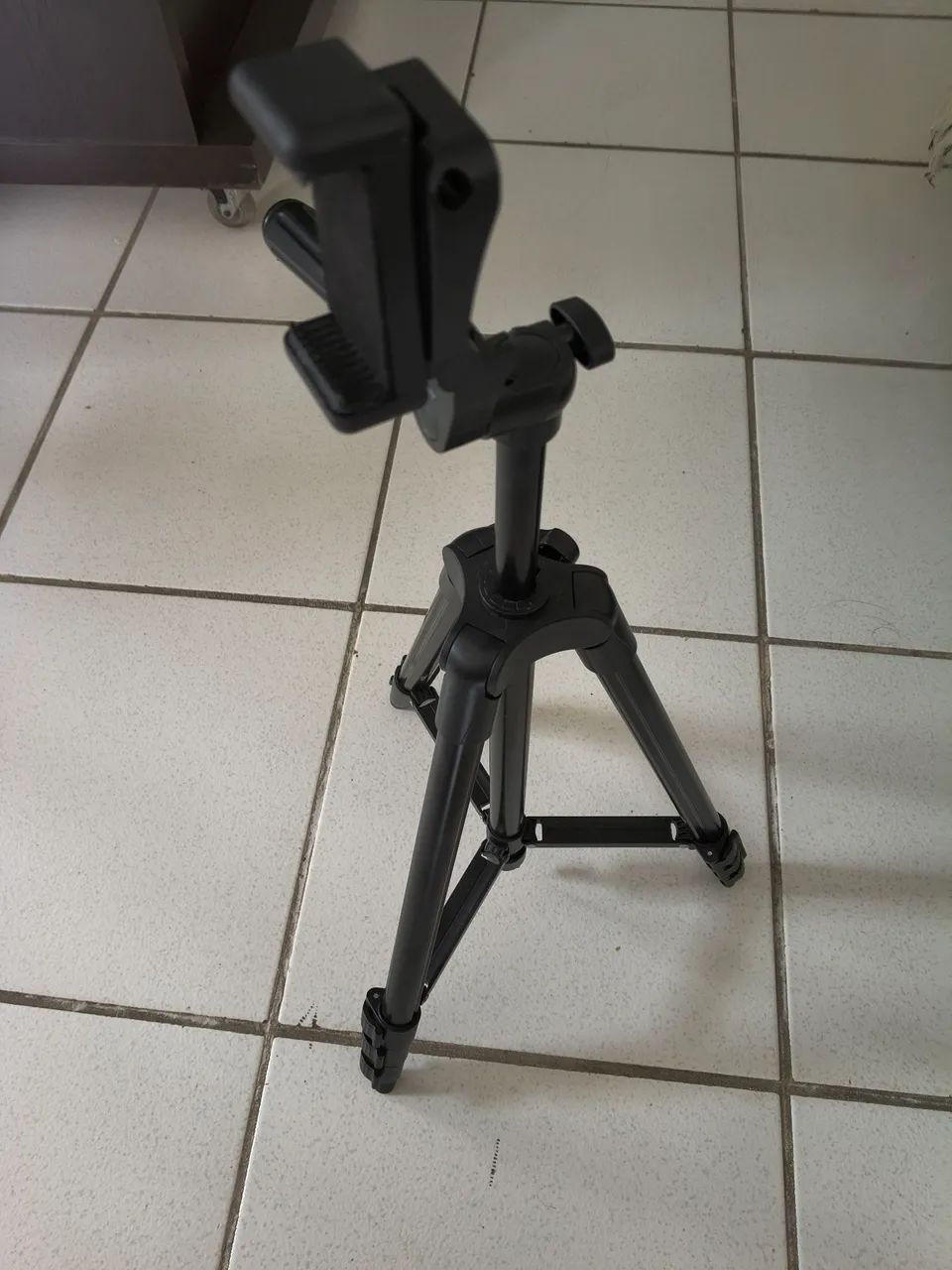 Tripé pra câmera digital e celular  - Foto 2