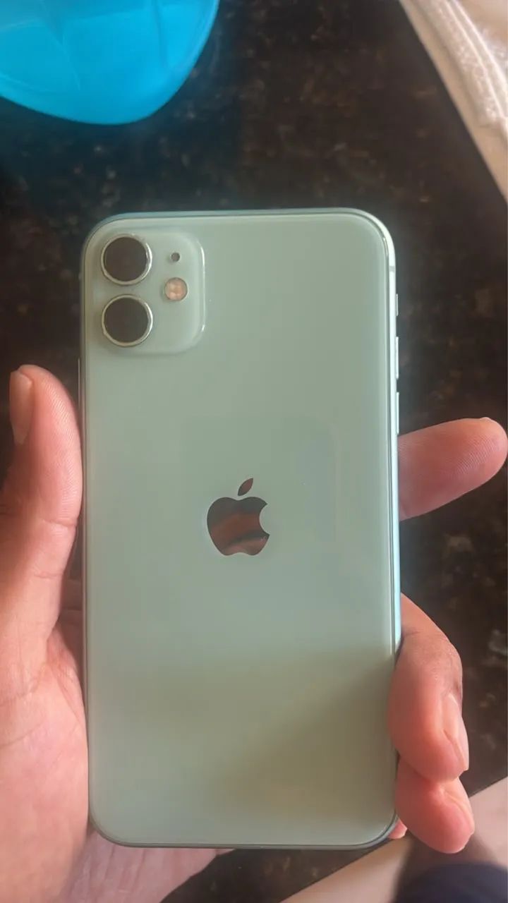 iPhone 11 64 gigas - Foto 2