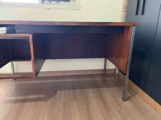 Solid Wood Desk with Metal Frame494540394029404162