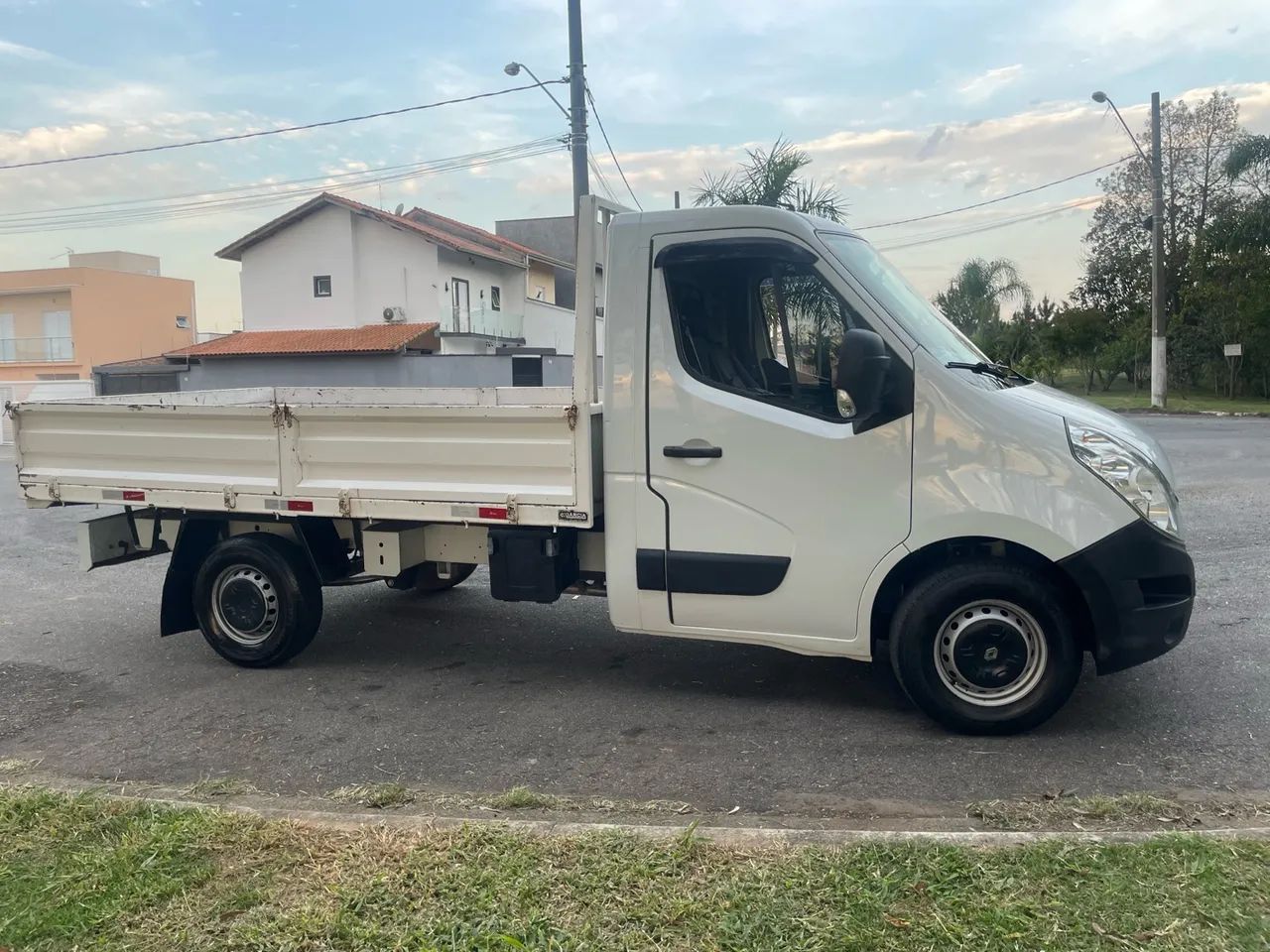 Renault Master 2.3 DCI Chassi 16V Diesel 2015 - Foto 3