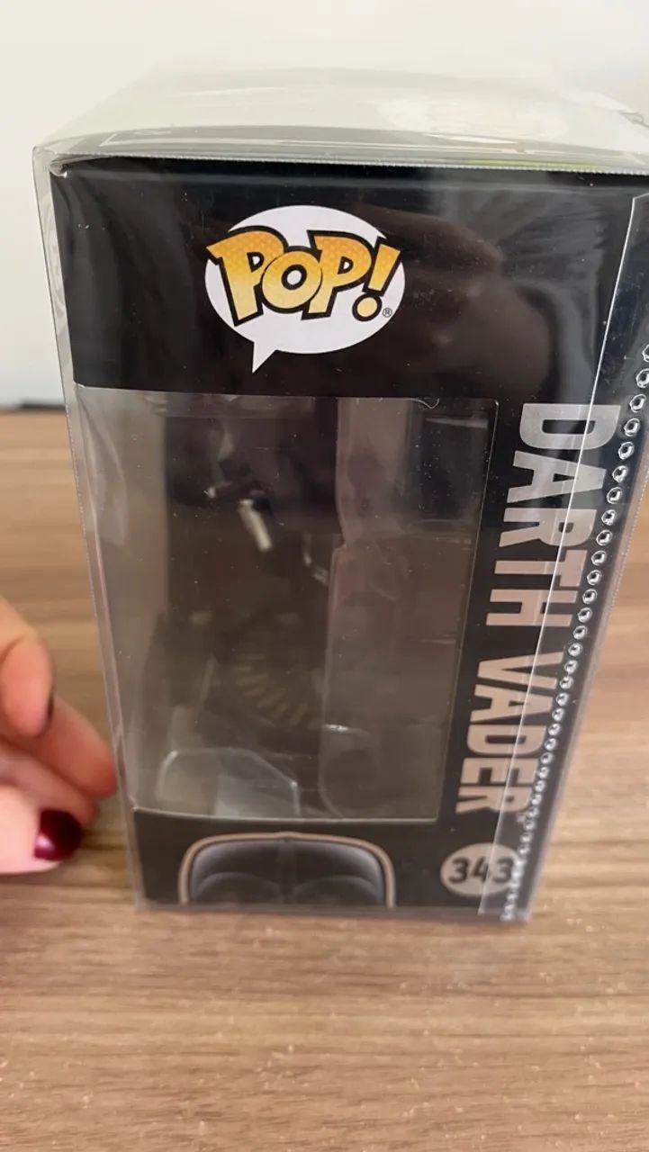 Funko Pop Star Wars Darth Vader Luz e Som - Foto 5