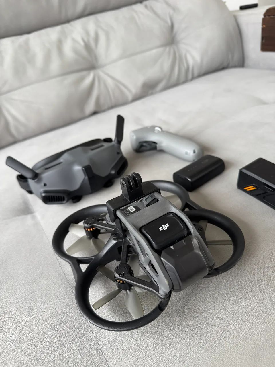 DRONE DJI Avata - Foto 2