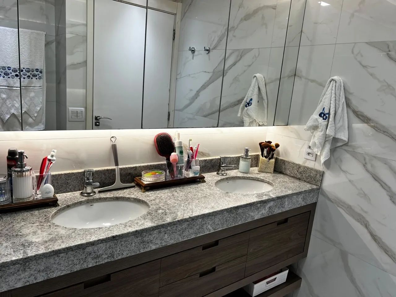 VENDO APARTAMENTO DE 4 SUÍTES totalmente reformado - Foto 5