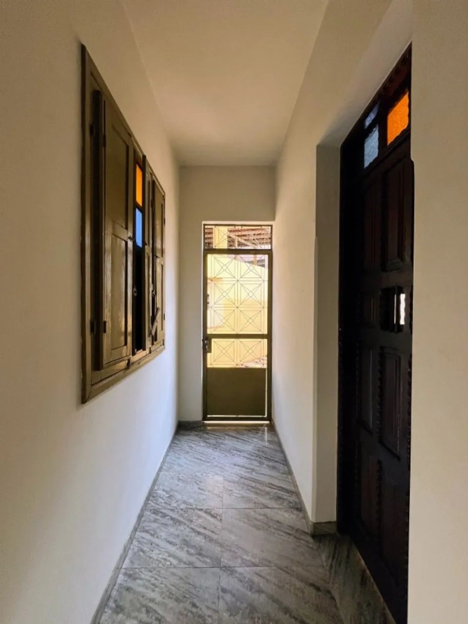 Casa Tipo Sobrado no Bairro Ibitiquara - Foto 2