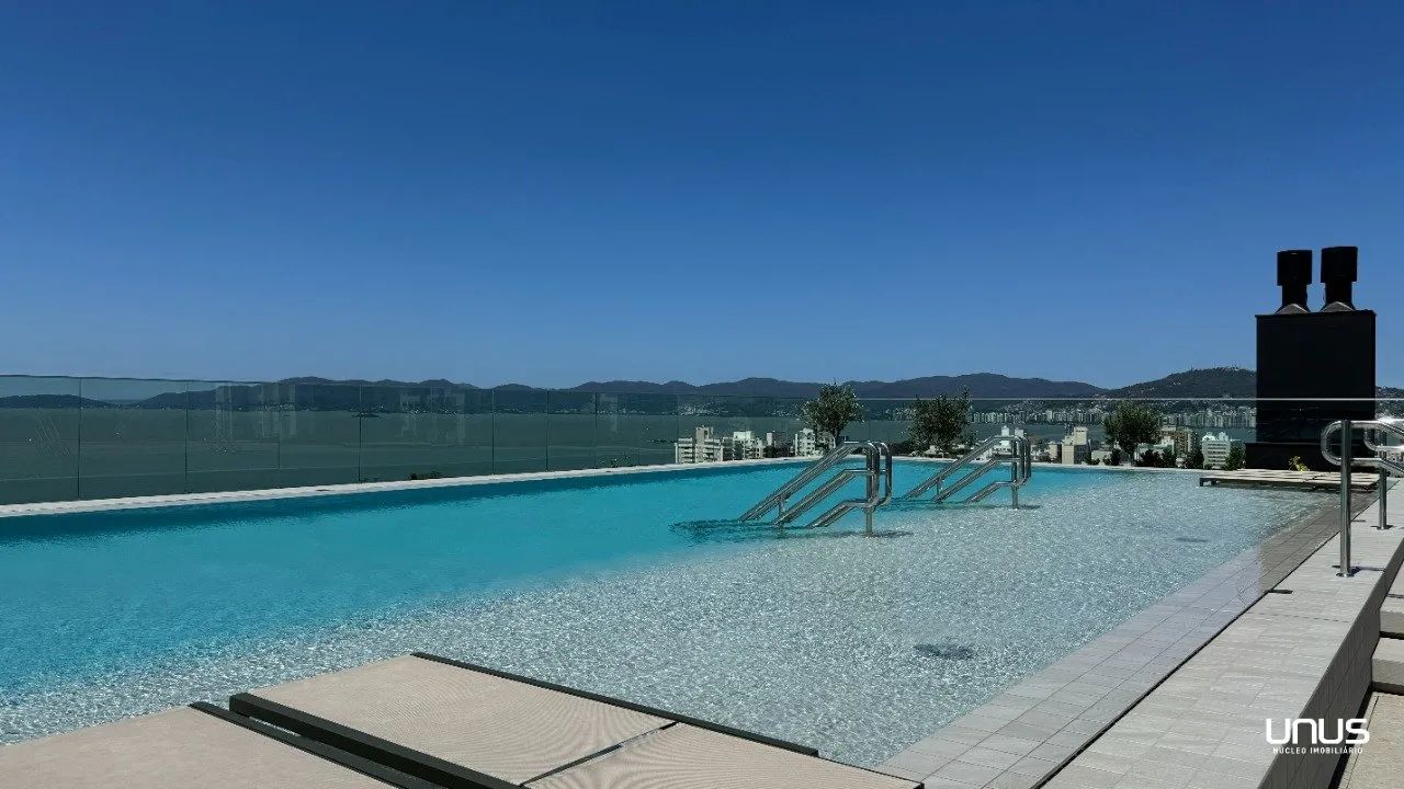 Apartamento com 2 quartos em Florianópolis