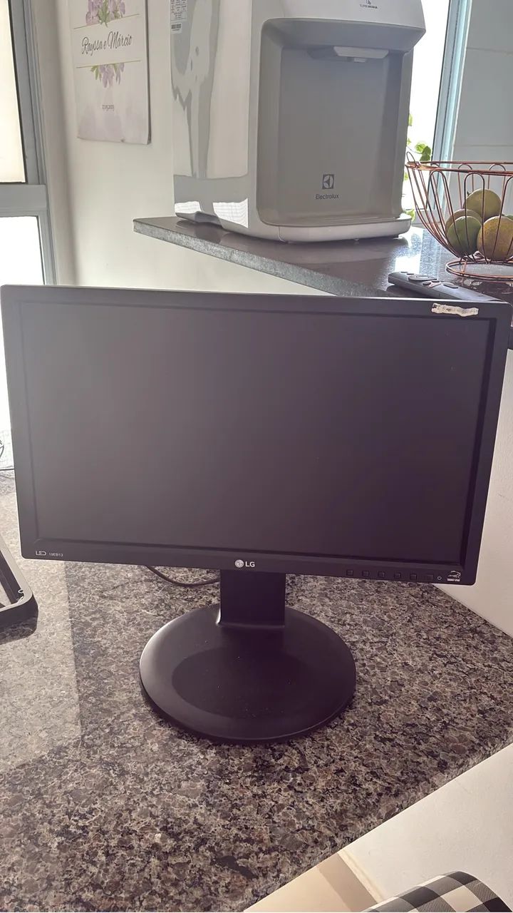 Monitor LG, 1600x900 Entrada DVI/VGA Funcionando Perfeitamente