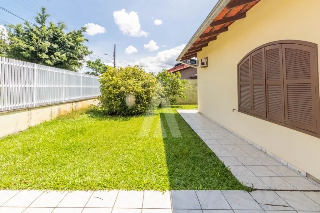Casa com 03 quartos no bairro Guanabara. - Foto 3